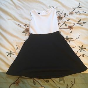 Girls BCX (Macy’s) dress. White/black